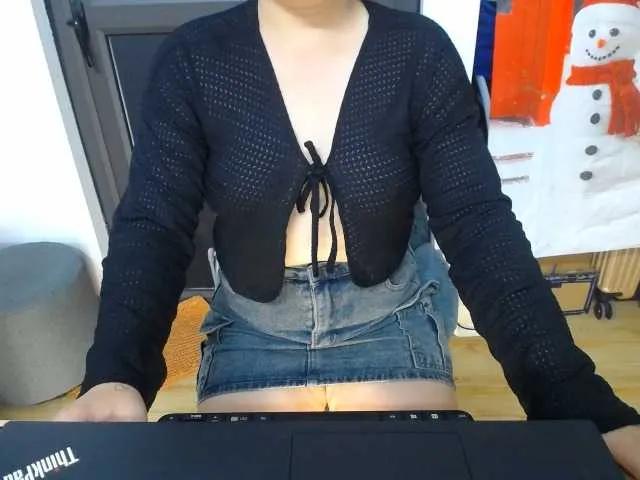 BongaCams --Luna-- is Freechat --Luna-- — Please tease me hard. Tip me so I can get horny and have an orgasm and squirt