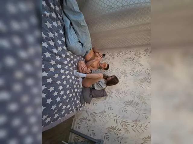 Freechat Alexxpussy on BongaCams