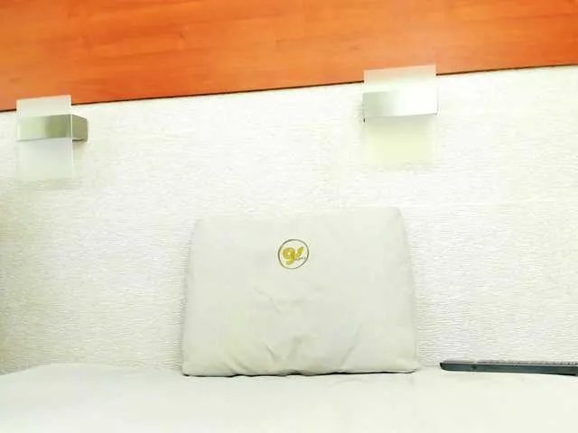 AlliceGreen — PVT ON, MY TIP MENU ACTIVE, WELCOME TO MY ROOM, COME ON PLAY ME !!