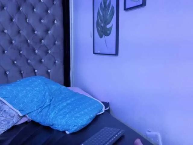 Amandagranny on BongaCams