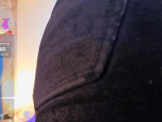 Offline angel-red on BongaCams