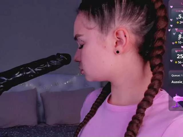 Offline bitchpeace on BongaCams