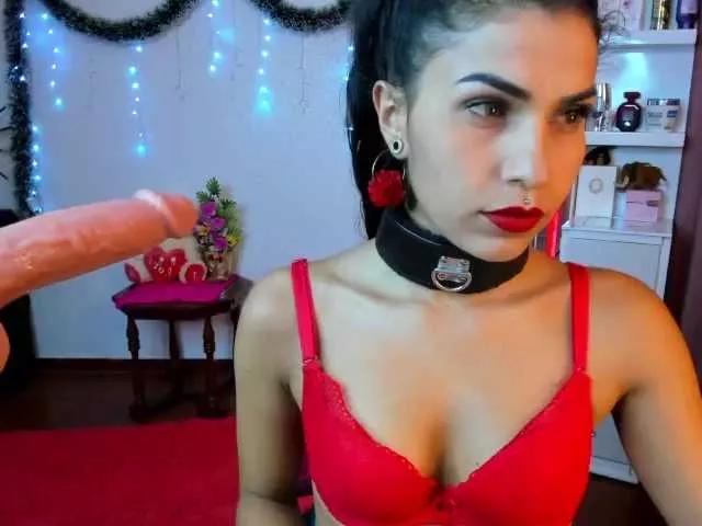 Offline Brunette-Of-Your-Dreams on BongaCams