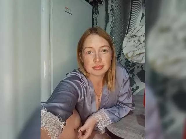 Offline Byrenka-25 on BongaCams