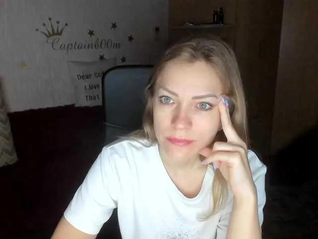 Freechat CherishSia on BongaCams