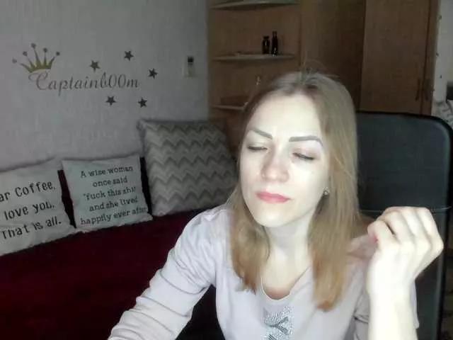 Freechat CherishSia on BongaCams