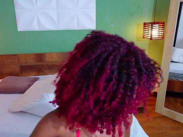 Offline Chocolatte-dreams on BongaCams