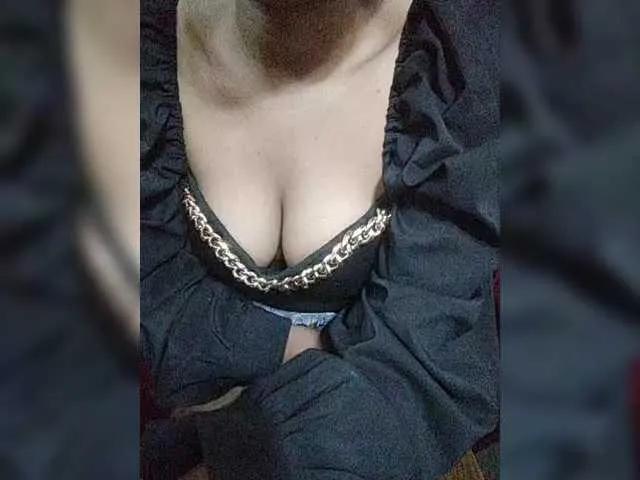 Clarravikuna on BongaCams