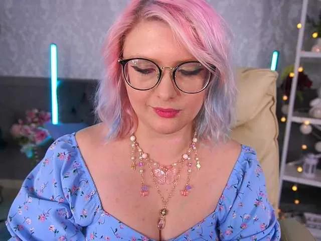 CoolTatis on BongaCams 