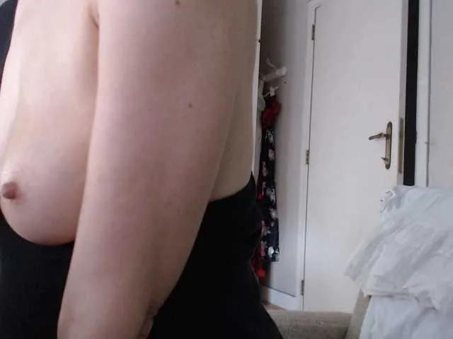 deadivina on BongaCams 