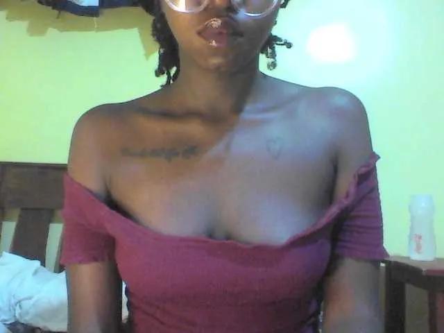 Ebonymuse on BongaCams