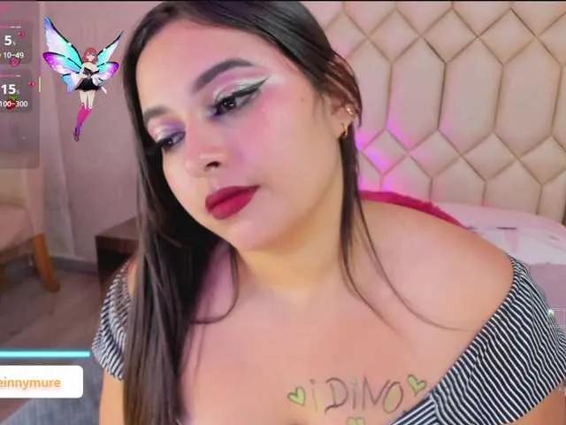 EinnyMure on BongaCams 