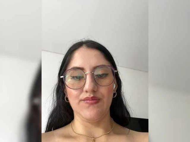 EvanShell1 — i like talk dirty and enjoy all night qith a good conversation, sex hard and wild and role plays and a lot game of sex