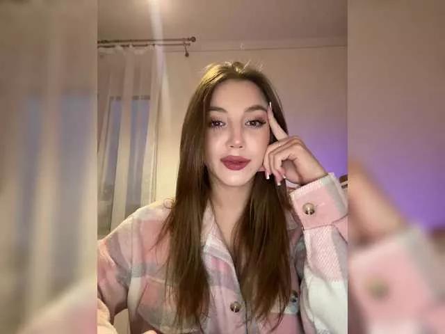 Offline Evelonelfi on BongaCams