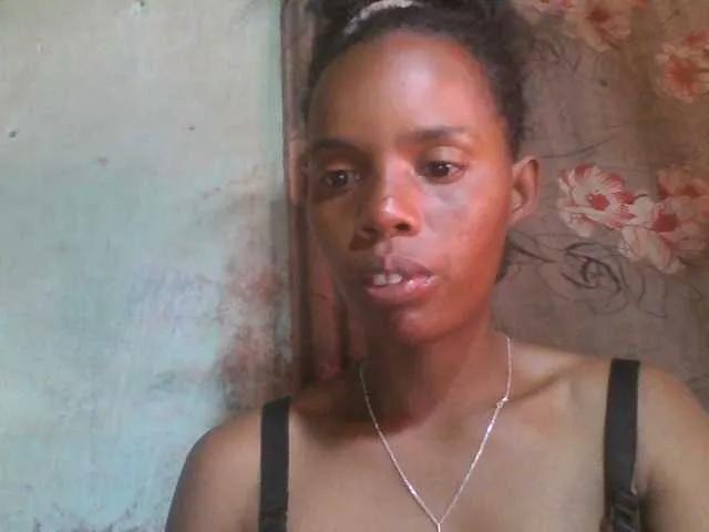 Freechat Fanihsexy on BongaCams