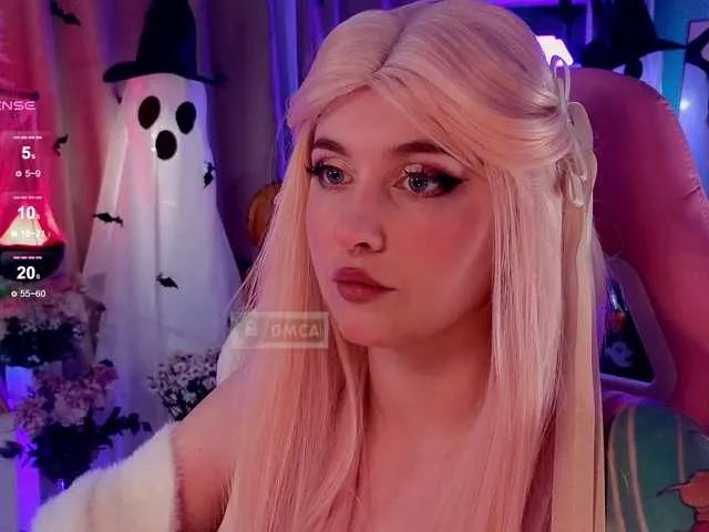 HoneyCherry on BongaCams