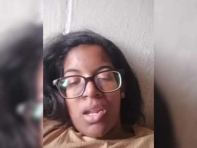 IndianBeaut on BongaCams 