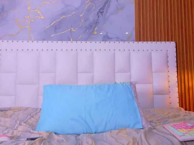 Indiancutiie on BongaCams 