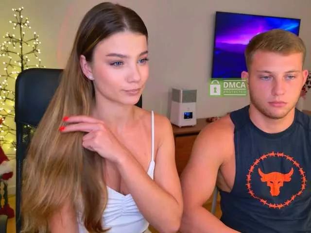 Freechat jony-jessica on BongaCams