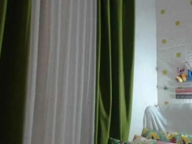 Freechat junglejen on BongaCams