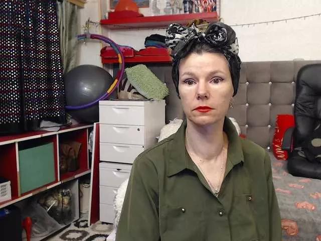 Offline kellysurfing on BongaCams