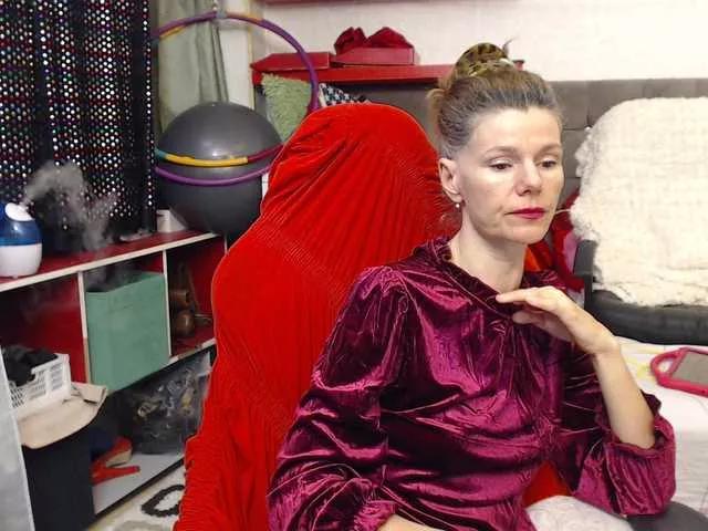Offline kellysurfing on BongaCams