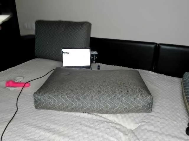 BongaCams KerryBelly is Freechat KerryBelly — Freechat on BongaCams