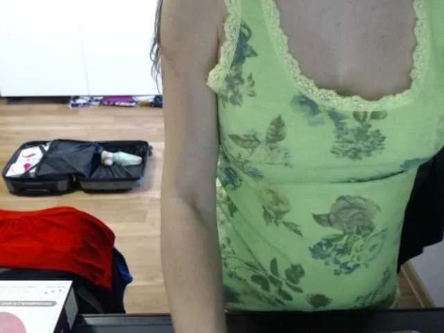 Offline kristineexxx on BongaCams