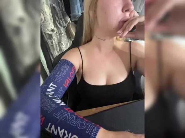 Krnnklvn0 on BongaCams 