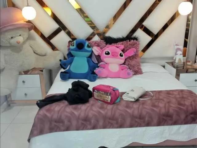 lady-ary on BongaCams