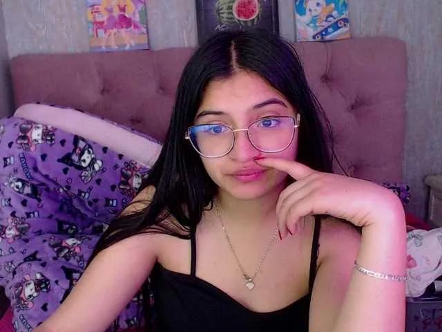 laurenelove — It warms me a lot to dominate me, I like to satisfy others, to make me come to shake