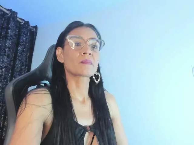 Freechat lazzy-blake on BongaCams
