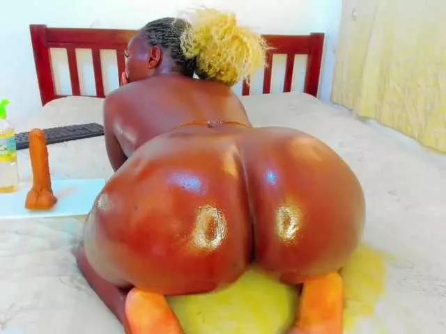 Offline Lilyusk11 on BongaCams
