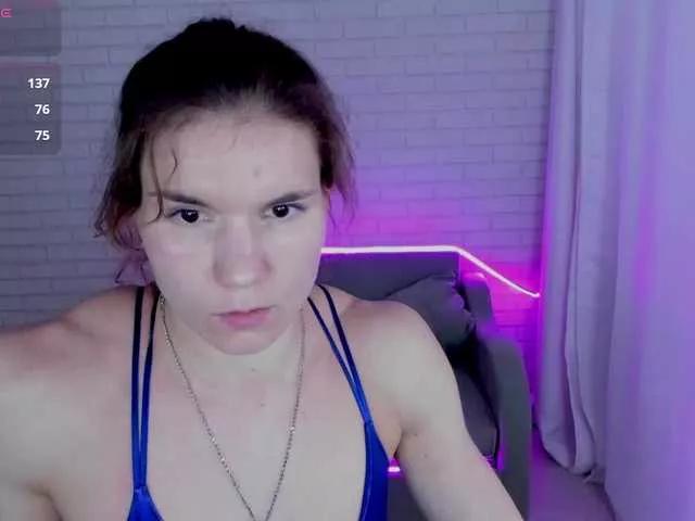 Offline Lisa-Ray on BongaCams