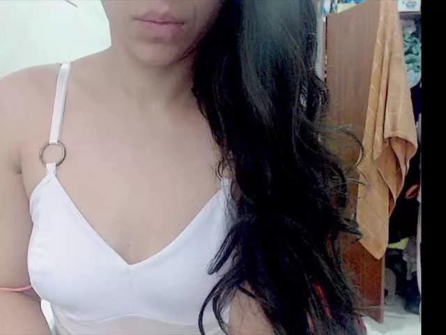 lizztaylor531 on BongaCams 