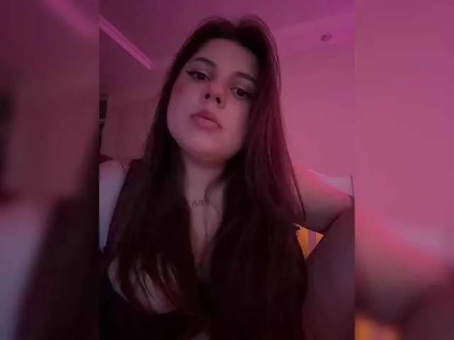Lola-Cash on BongaCams