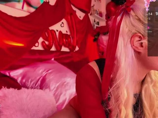 Offline Loly-Poly on BongaCams