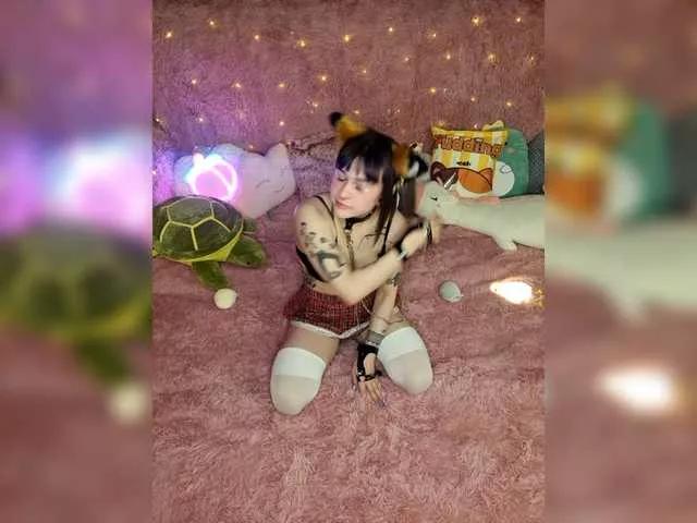 Freechat LolyMolly on BongaCams