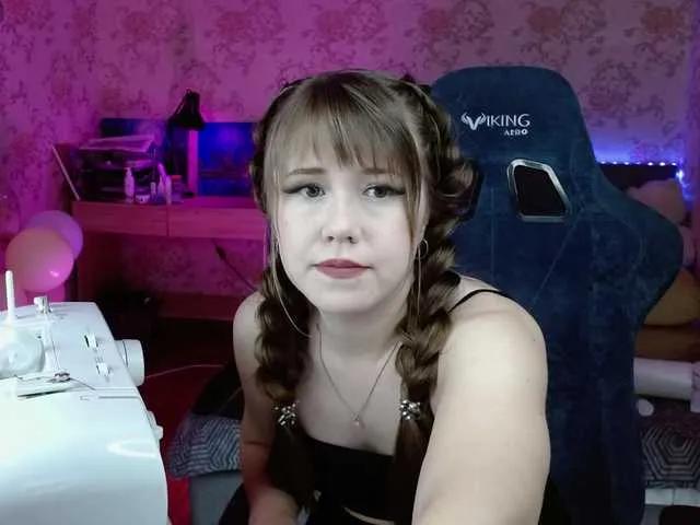 Luucy — Freechat on BongaCams