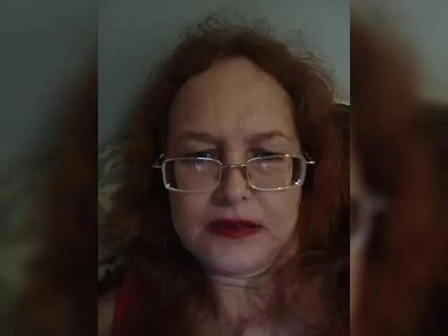 Offline Madam-oss on BongaCams