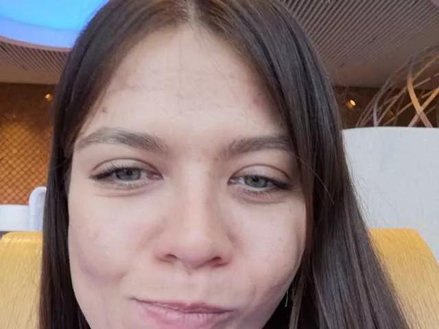 Offline Malisha8 on BongaCams