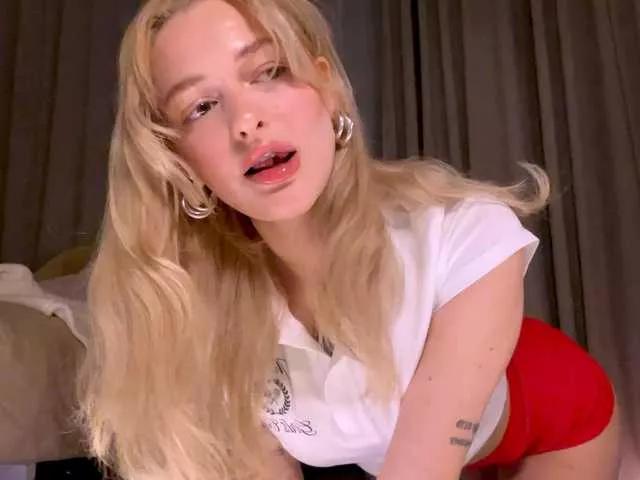 Offline mandarinkaa on BongaCams