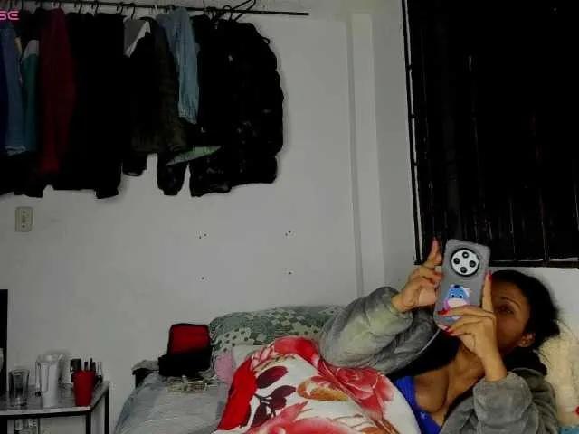 nentia-horny on BongaCams 
