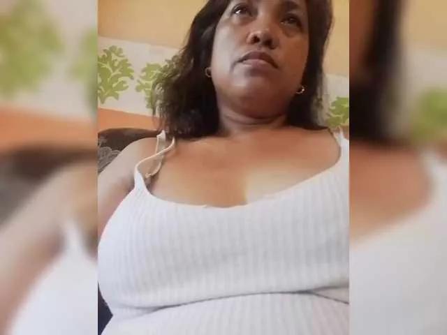 Freechat pinaymaniac69 on BongaCams