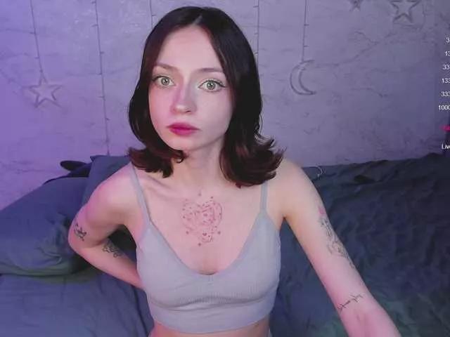Freechat polinkiss on BongaCams