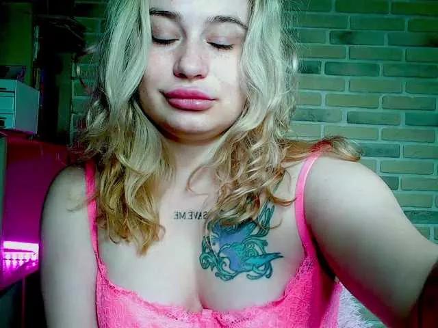 Offline pretttyalice on BongaCams