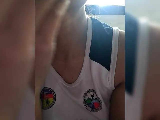 Freechat Pretty30 on BongaCams