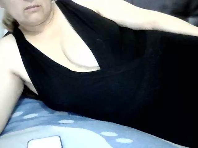 Freechat princessxxxsweet on BongaCams