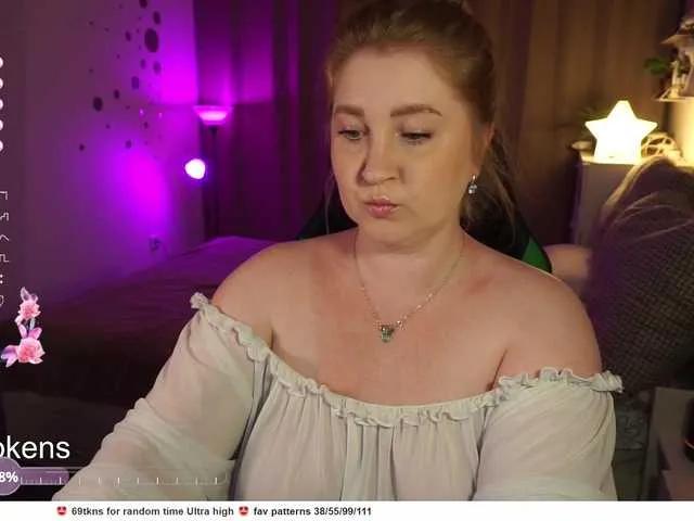 PusssyJuicy on BongaCams 