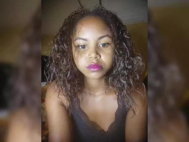 queenny on BongaCams 